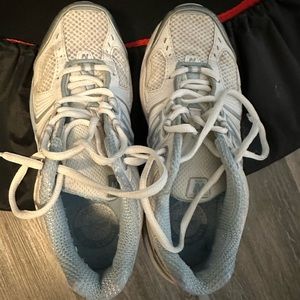New Balance light weight size 5 shoes